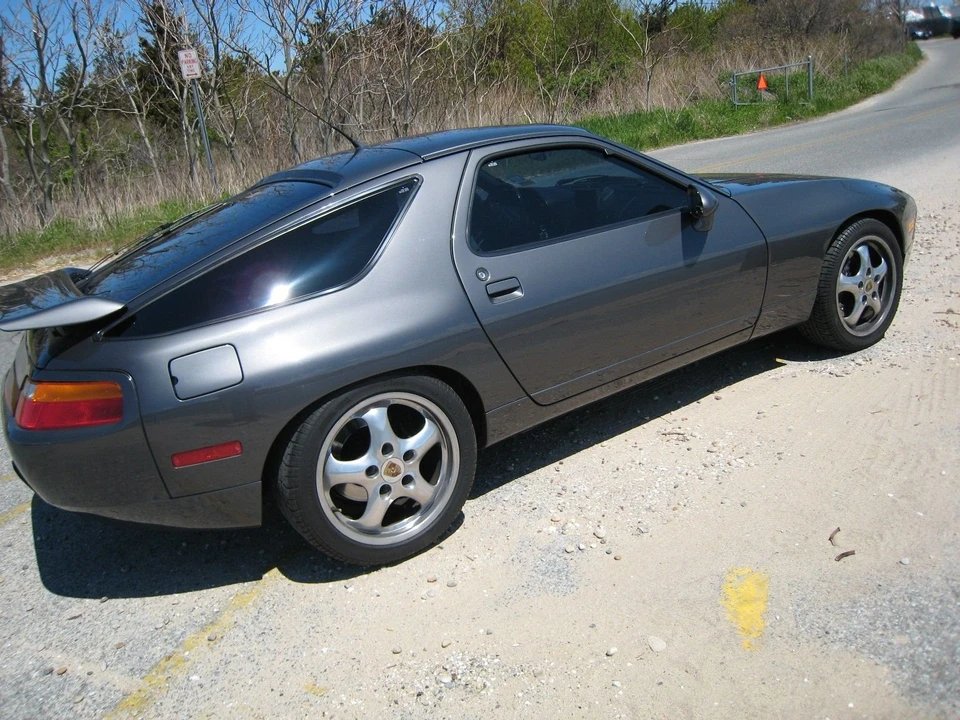 1993 Porsche 928 GTS - Image 3 of 20