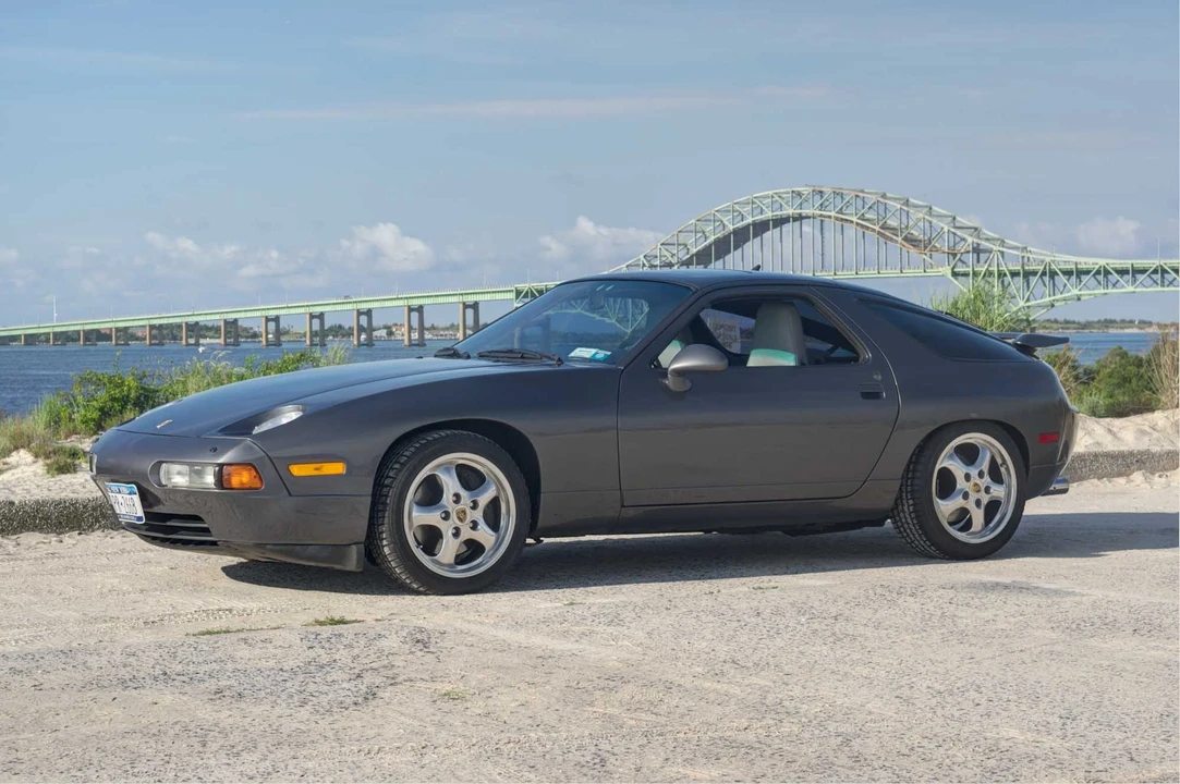 1993 Porsche 928 GTS - Image 2 of 18
