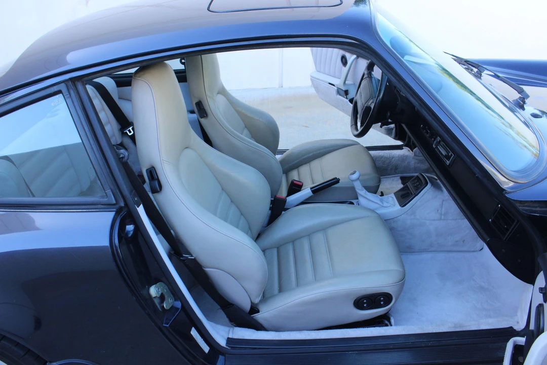 1993 Porsche 964 Carrera - Image 4 of 19