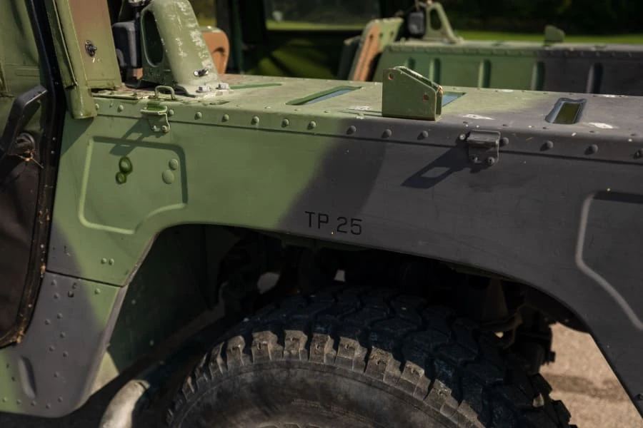 1993 AM General Hummer - Image 11 of 31