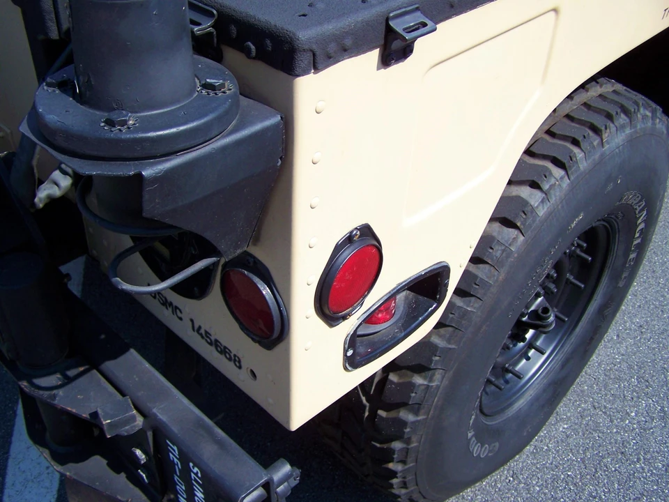 1993 Hummer HMMWV - Image 19 of 31