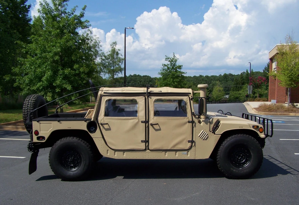 1993 Hummer HMMWV - Image 7 of 31