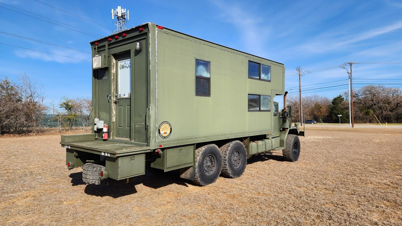 1993 AM General Hummer - Image 8 of 31