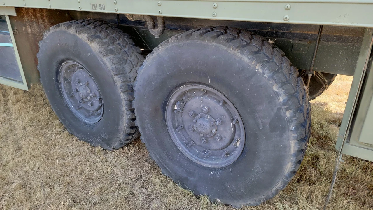 1993 AM General Hummer - Image 30 of 31