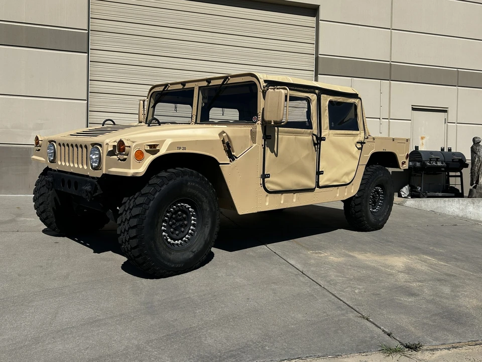 1993 Hummer HMMWV - Image 4 of 31