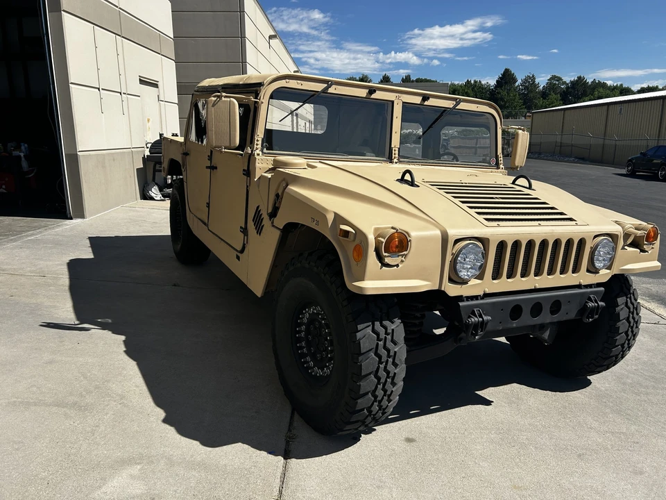 1993 Hummer HMMWV - Image 11 of 31