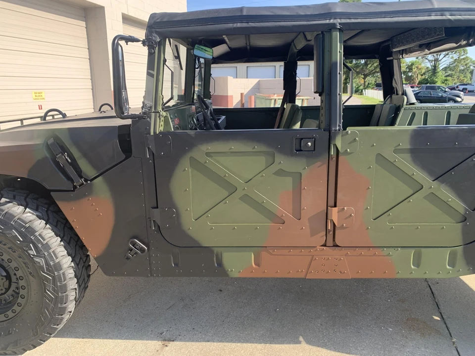 1993 Hummer HMMWV - Image 30 of 31