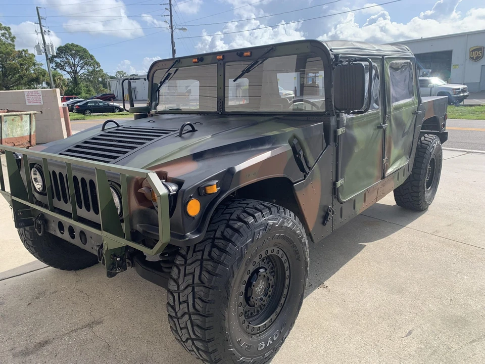 1993 Hummer HMMWV - Image 2 of 31