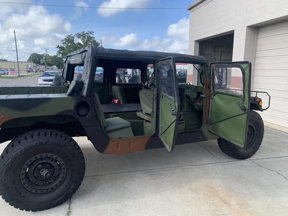 1993 Hummer HMMWV - Image 16 of 31
