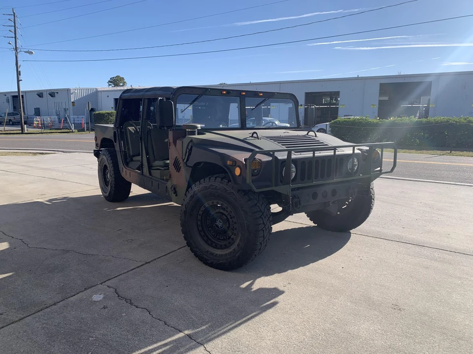 1993 Hummer HMMWV - Image 8 of 31