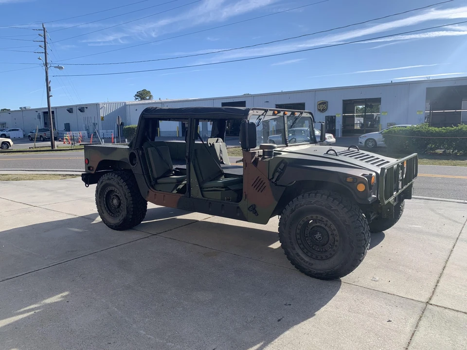 1993 Hummer HMMWV - Image 10 of 31