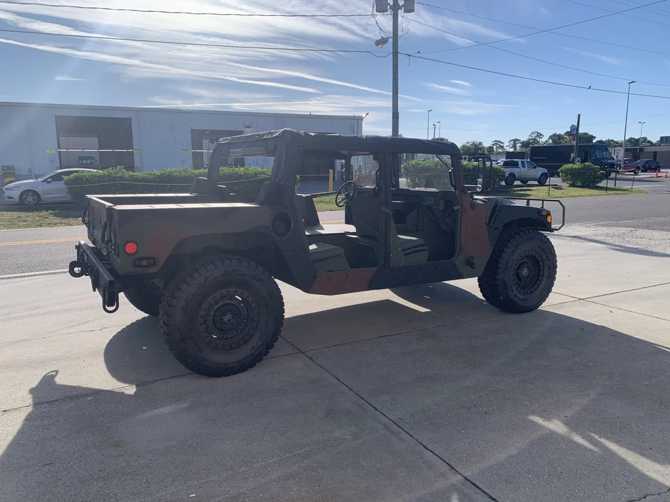 1993 Hummer HMMWV - Image 18 of 31