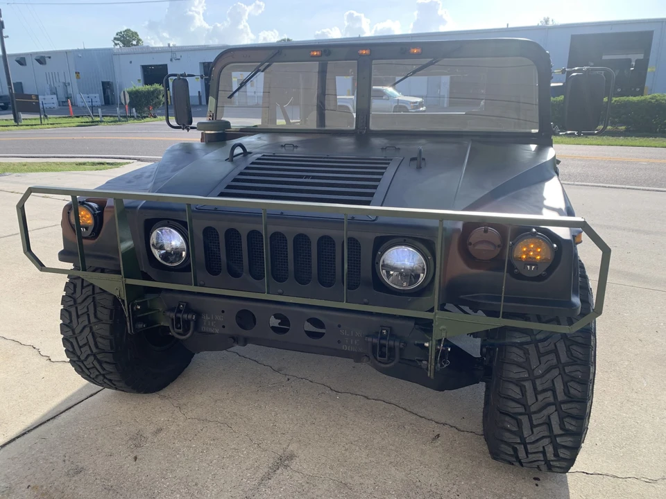 1993 Hummer HMMWV - Image 3 of 31