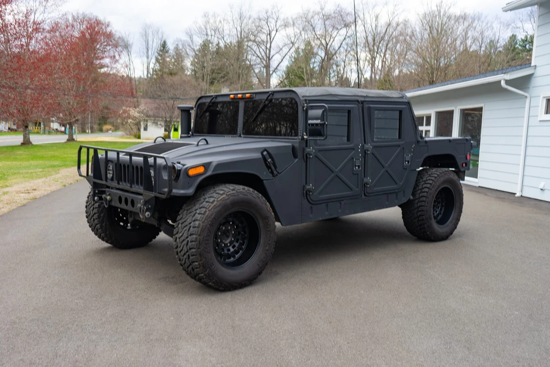 1993 Hummer HMMWV - Image 3 of 31