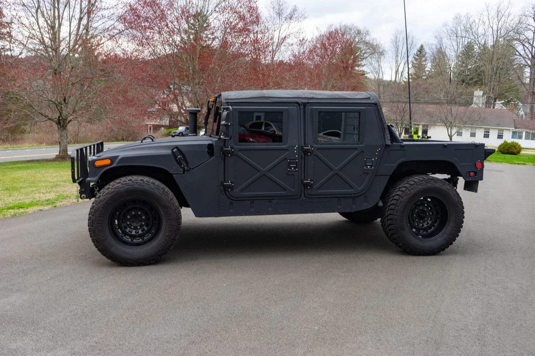1993 Hummer HMMWV - Image 4 of 31