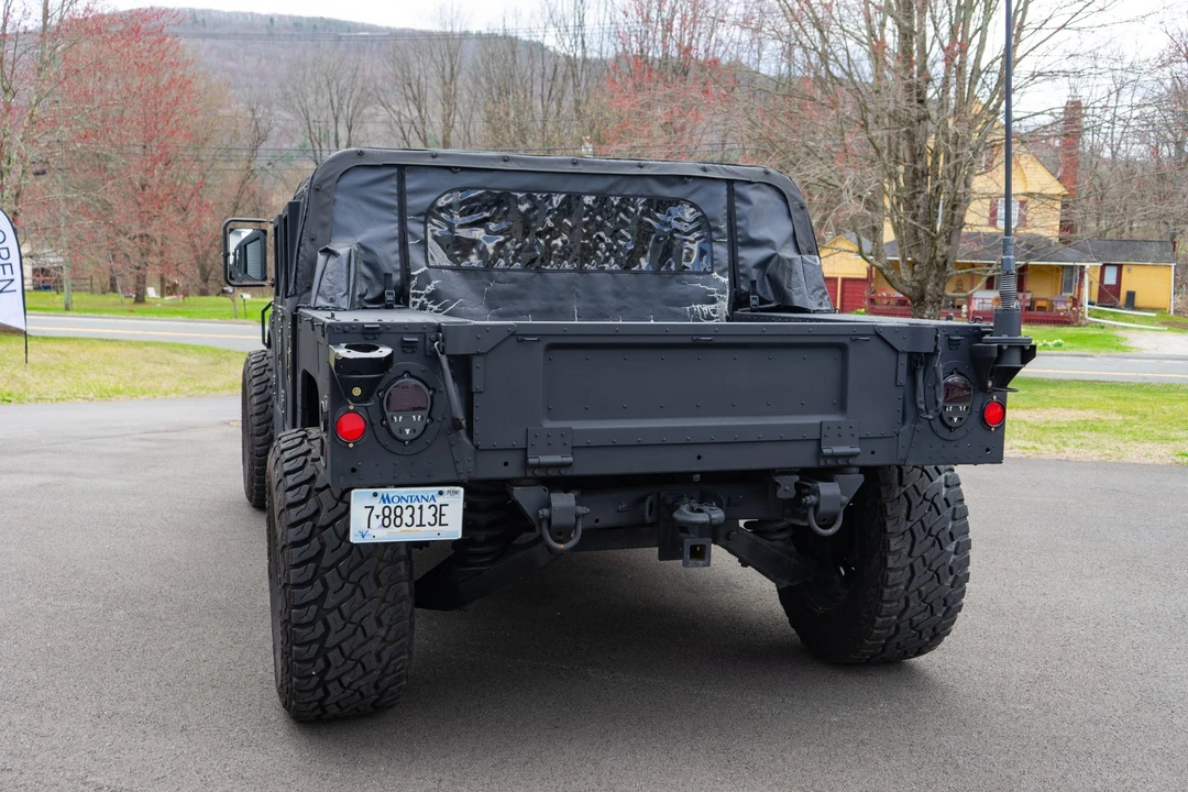 1993 Hummer HMMWV - Image 8 of 31
