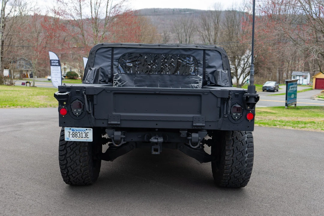 1993 Hummer HMMWV - Image 9 of 31