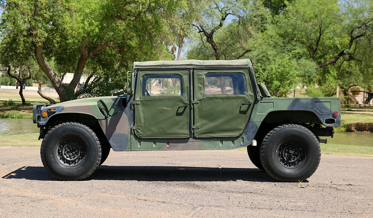 1993 AM General Hummer - Image 12 of 31