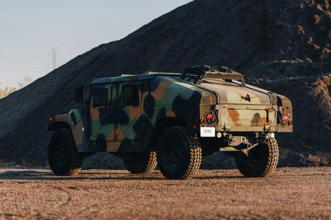1993 Hummer HMMWV - Image 10 of 31