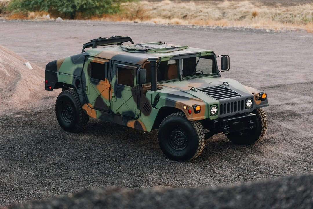1993 Hummer HMMWV - Image 8 of 31