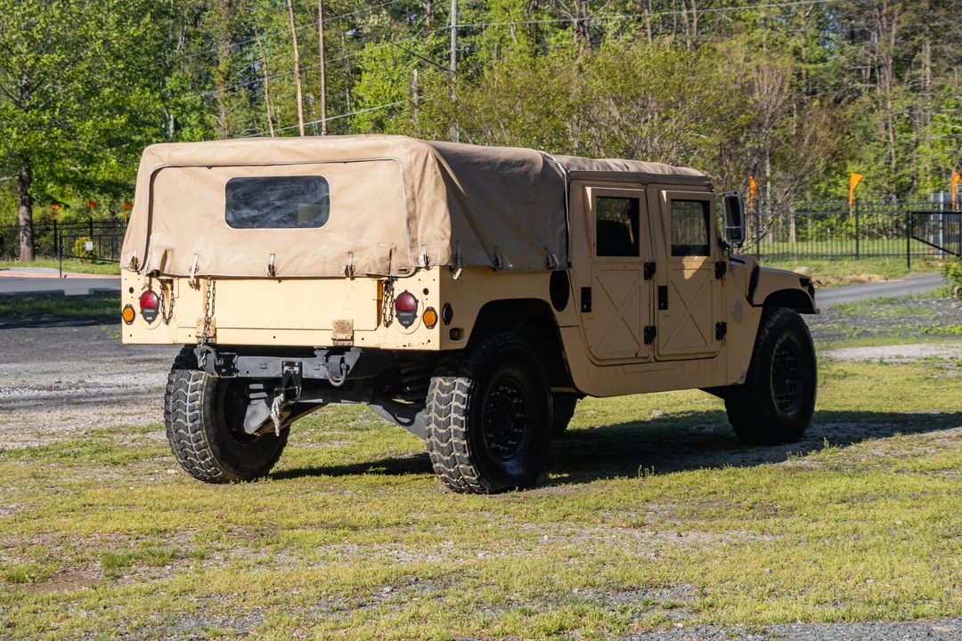 1993 Hummer HMMWV - Image 6 of 31