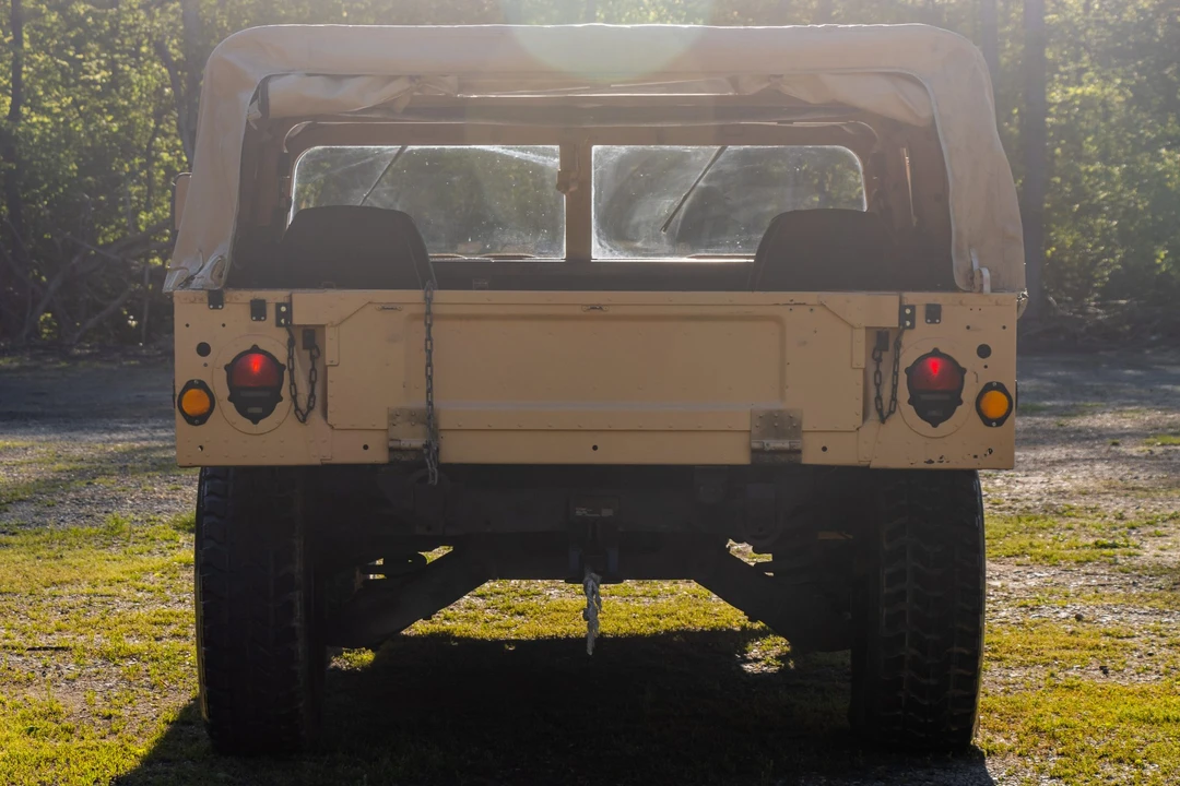 1993 Hummer HMMWV - Image 13 of 31