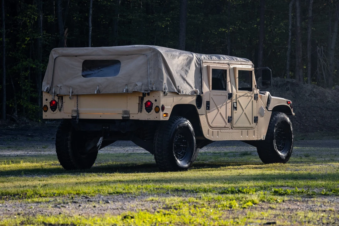 1993 Hummer HMMWV - Image 14 of 31