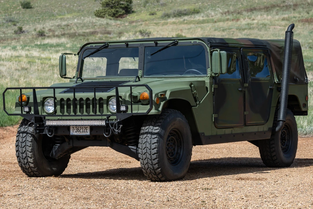 1993 Hummer HMMWV - Image 2 of 31