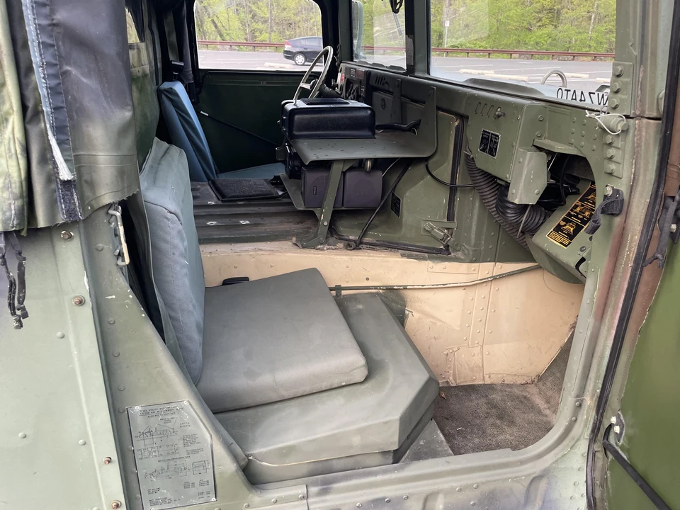 1993 Hummer HMMWV - Image 30 of 31