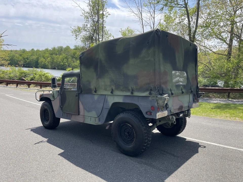 1993 Hummer HMMWV - Image 6 of 31