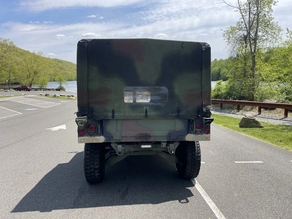 1993 Hummer HMMWV - Image 5 of 31