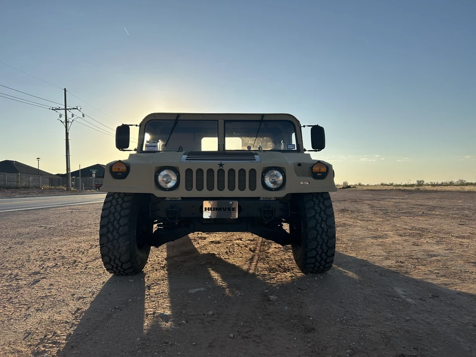 1993 Hummer HMMWV - Image 2 of 31