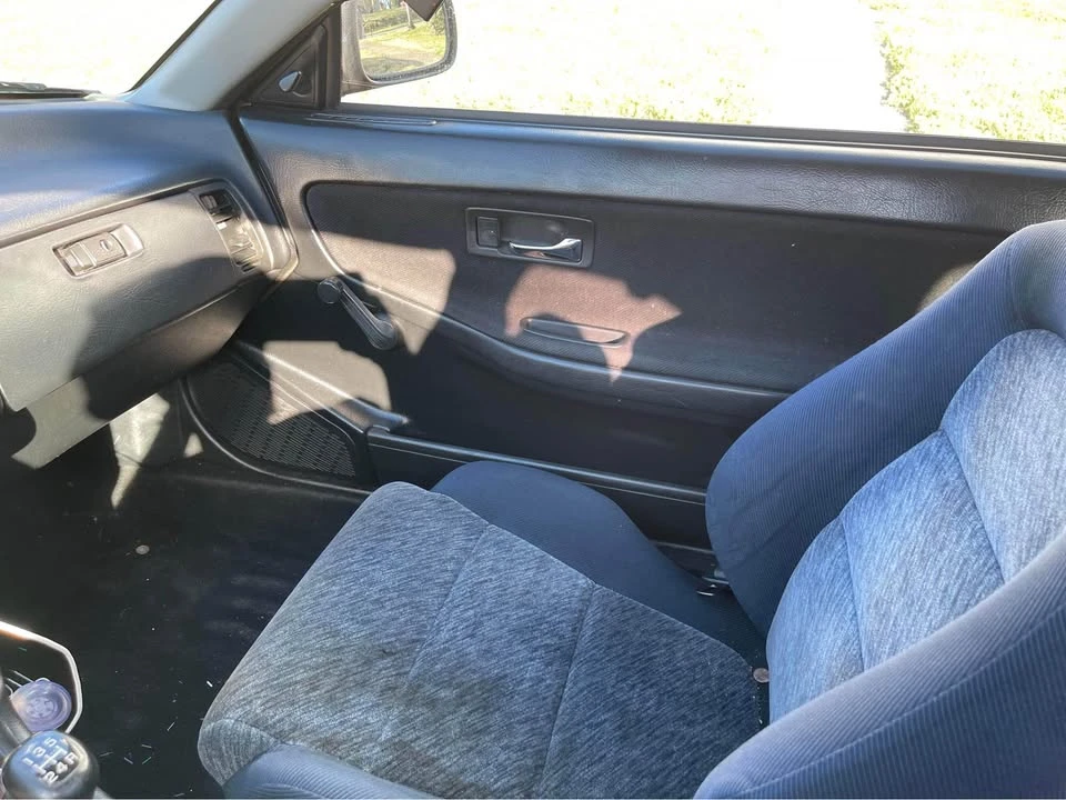 1993 Acura Integra 2nd Gen - Image 2 of 3