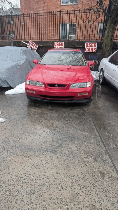 1993 Acura Legend 2nd Gen - Image 5 of 10