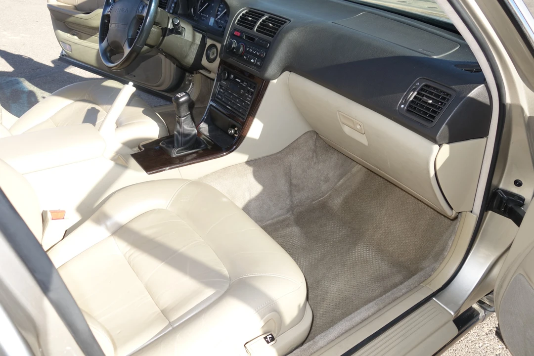 1993 Acura Legend 2nd Gen - Image 30 of 31