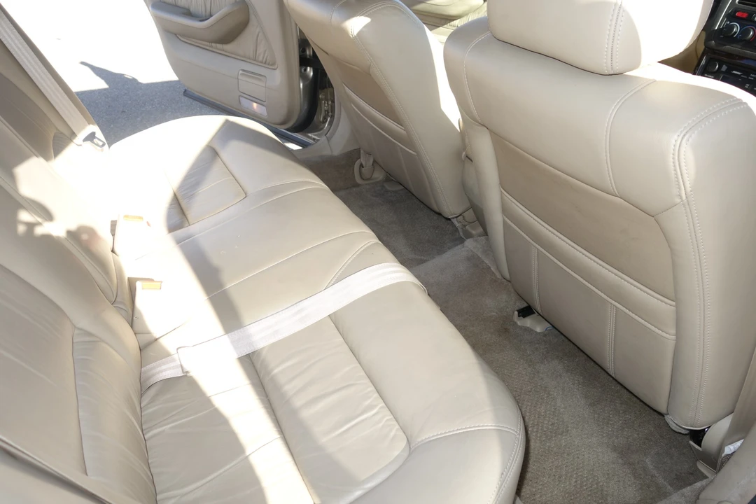 1993 Acura Legend 2nd Gen - Image 29 of 31