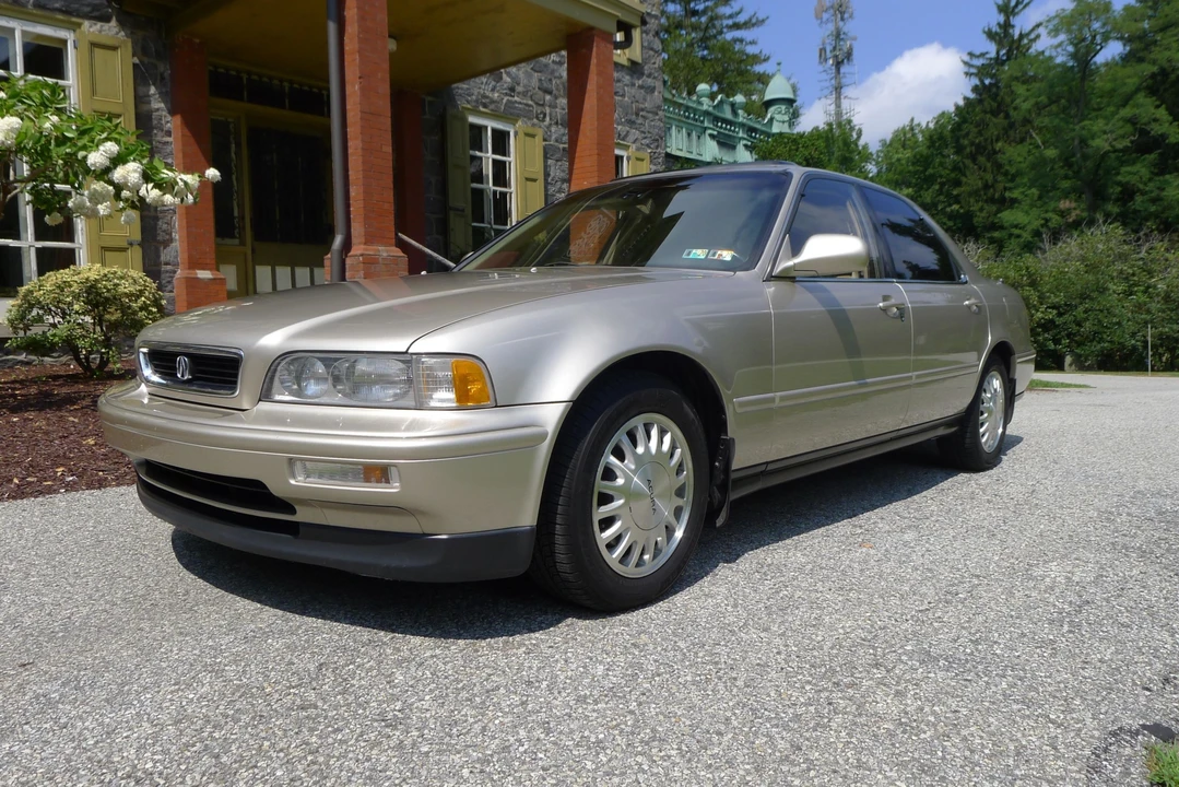 1993 Acura Legend 2nd Gen - Image 4 of 31