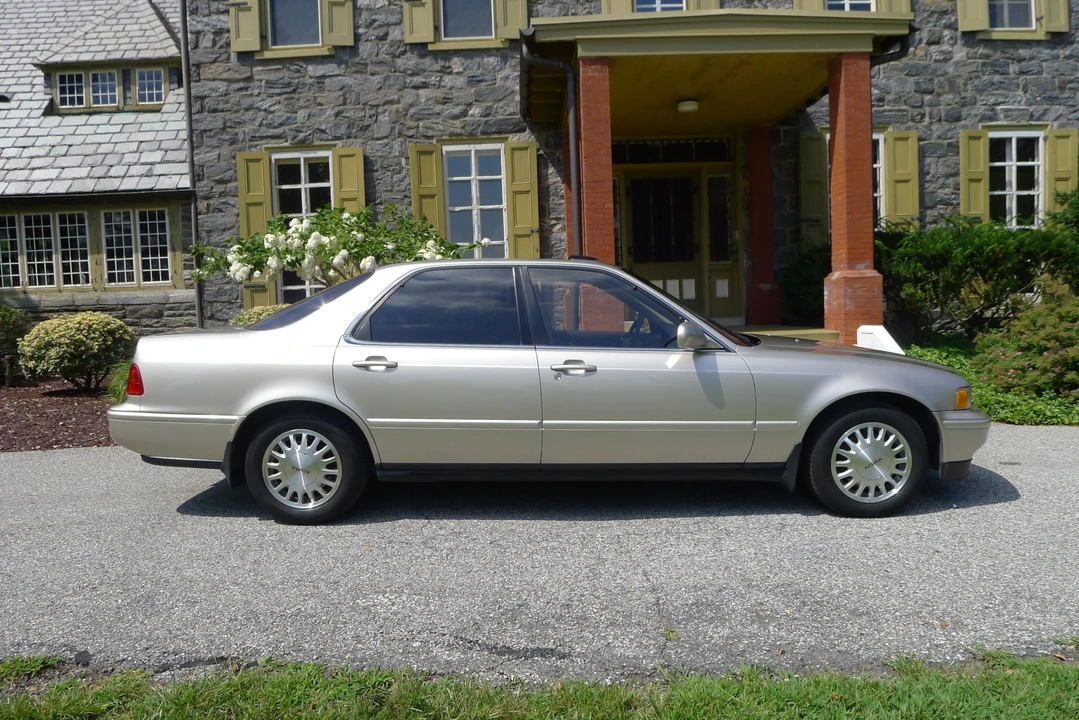 1993 Acura Legend 2nd Gen - Image 20 of 31