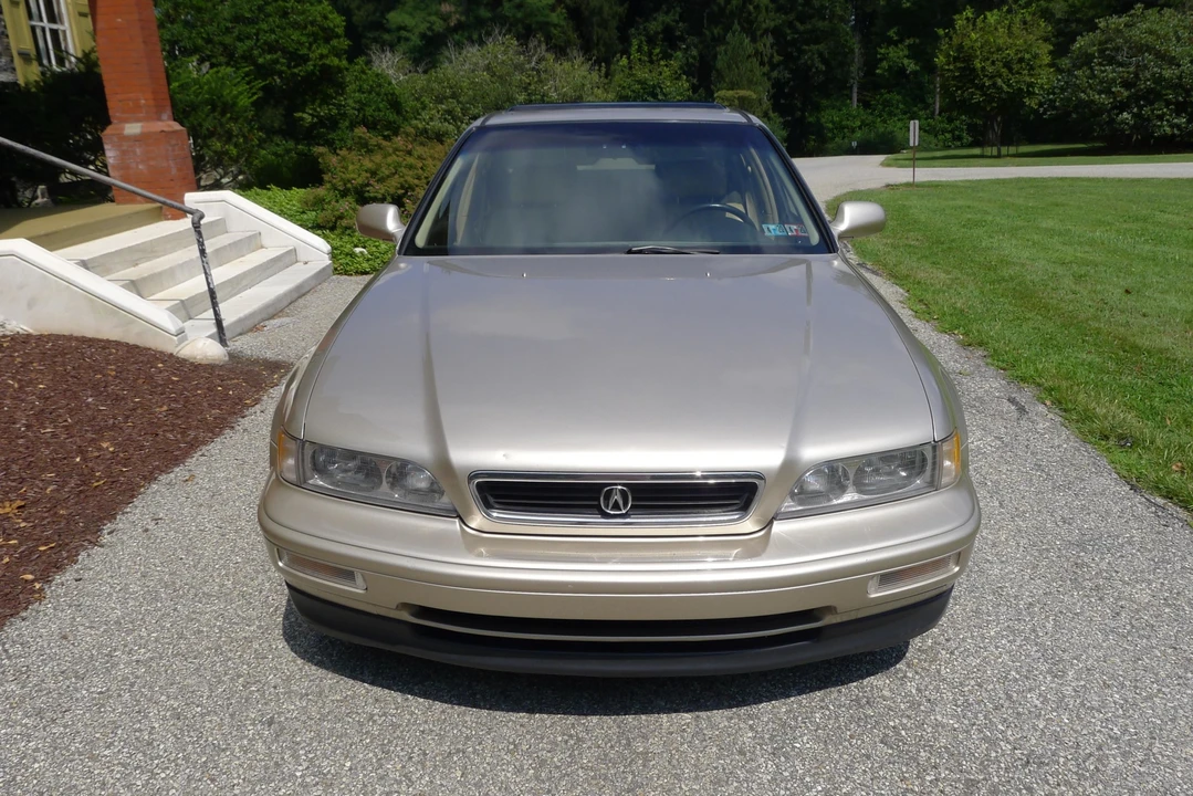 1993 Acura Legend 2nd Gen - Image 26 of 31