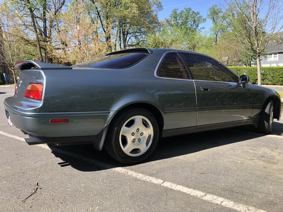 1993 Acura Legend 2nd Gen - Image 17 of 31