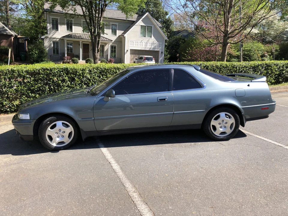 1993 Acura Legend 2nd Gen - Image 9 of 31