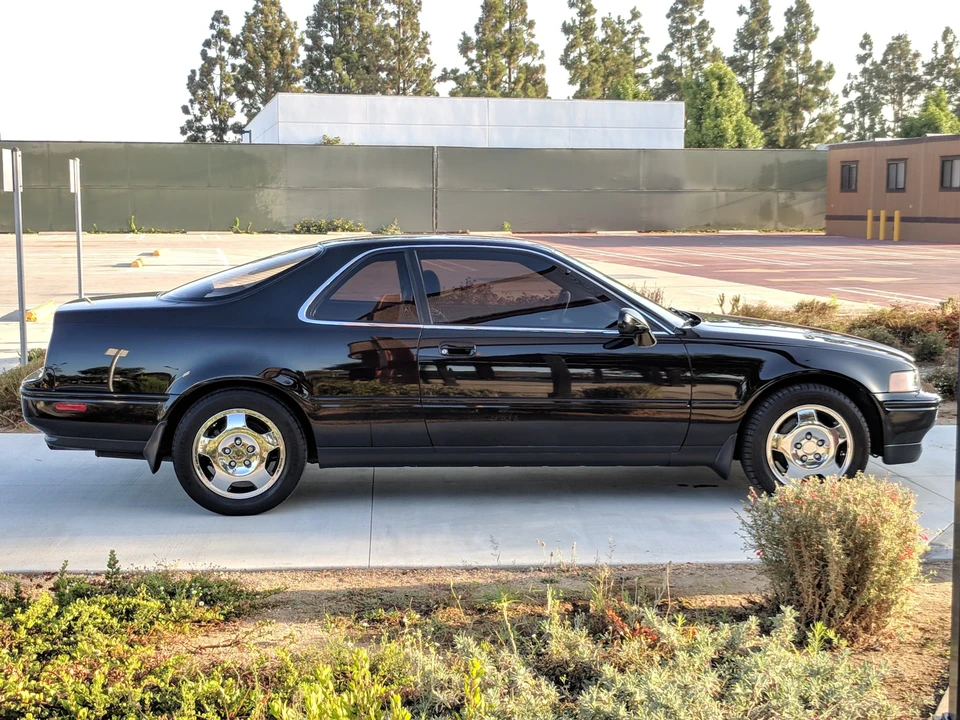 1993 Acura Legend 2nd Gen - Image 9 of 31