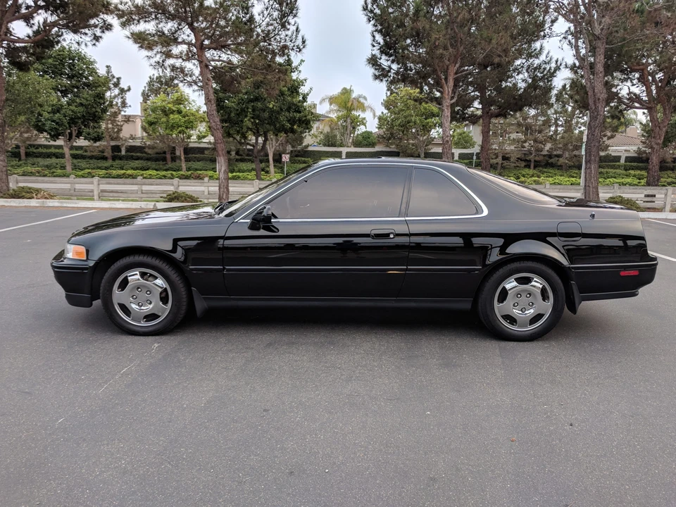 1993 Acura Legend 2nd Gen - Image 21 of 31