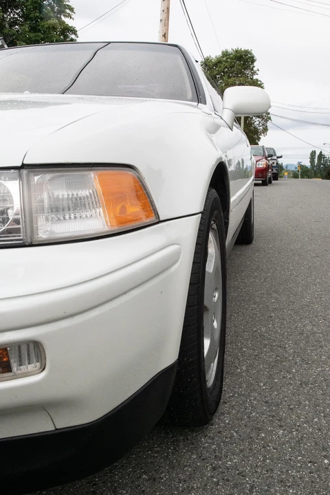 1993 Acura Legend 2nd Gen - Image 10 of 12
