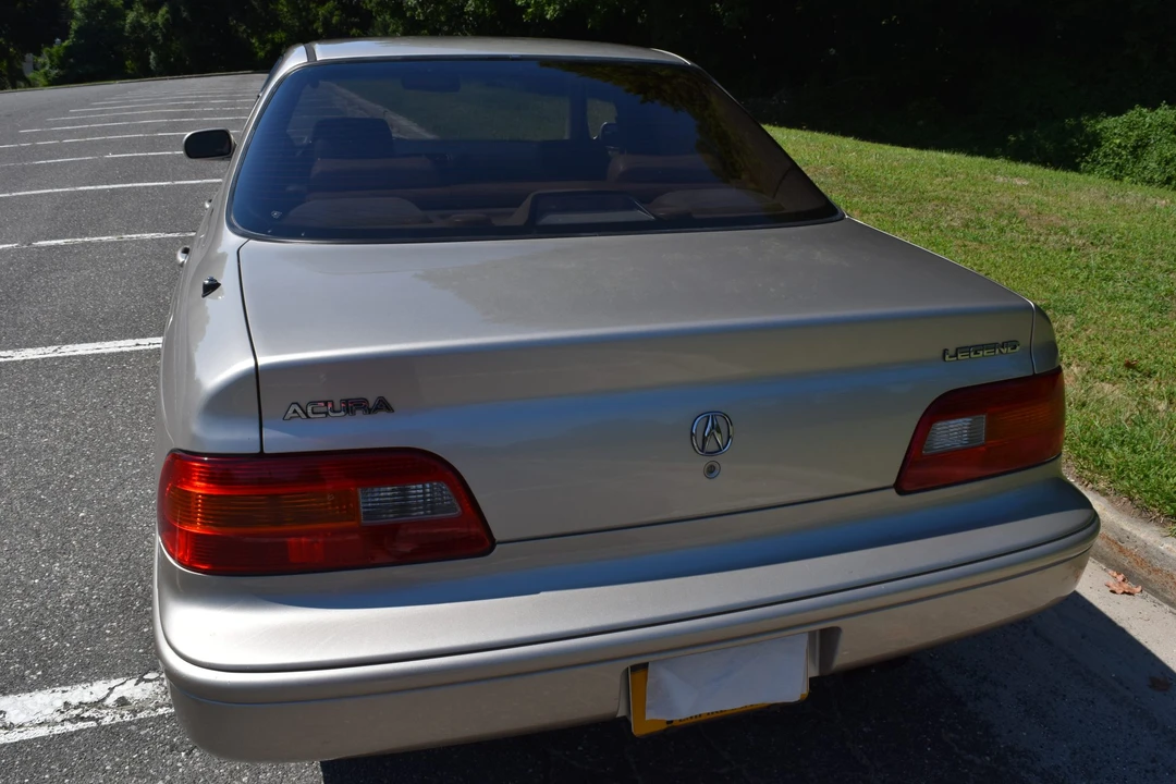 1993 Acura Legend 2nd Gen - Image 31 of 31