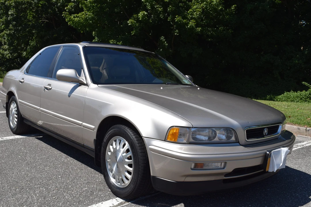 1993 Acura Legend 2nd Gen - Image 8 of 31