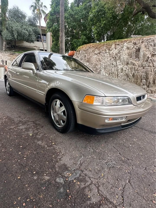 1993 Acura Legend 2nd Gen - Image 2 of 10