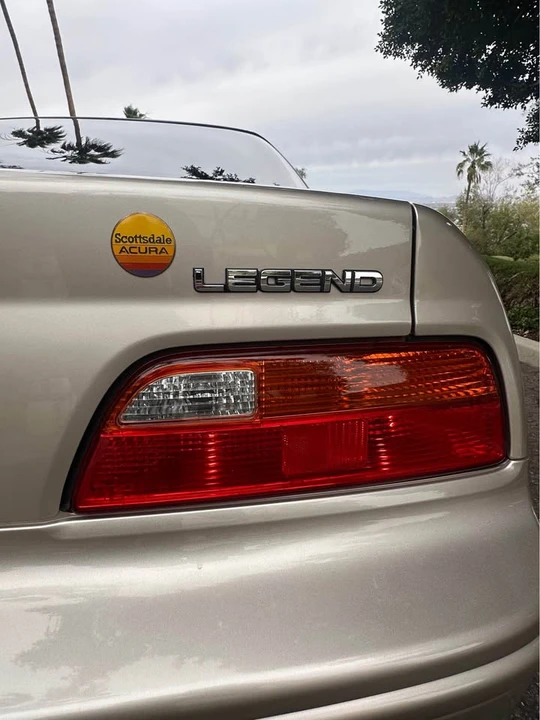 1993 Acura Legend 2nd Gen - Image 7 of 10
