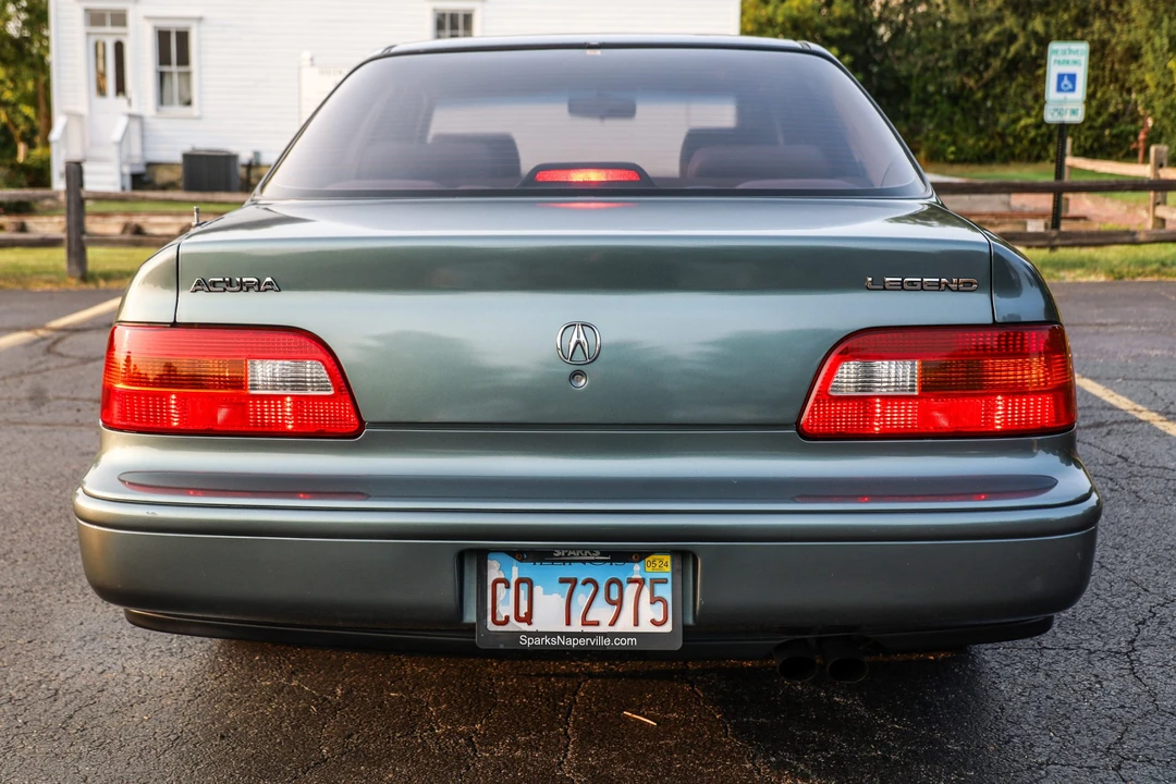 1993 Acura Legend 2nd Gen - Image 6 of 31