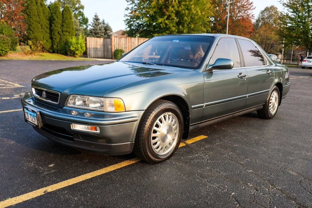 1993 Acura Legend 2nd Gen - Image 2 of 31